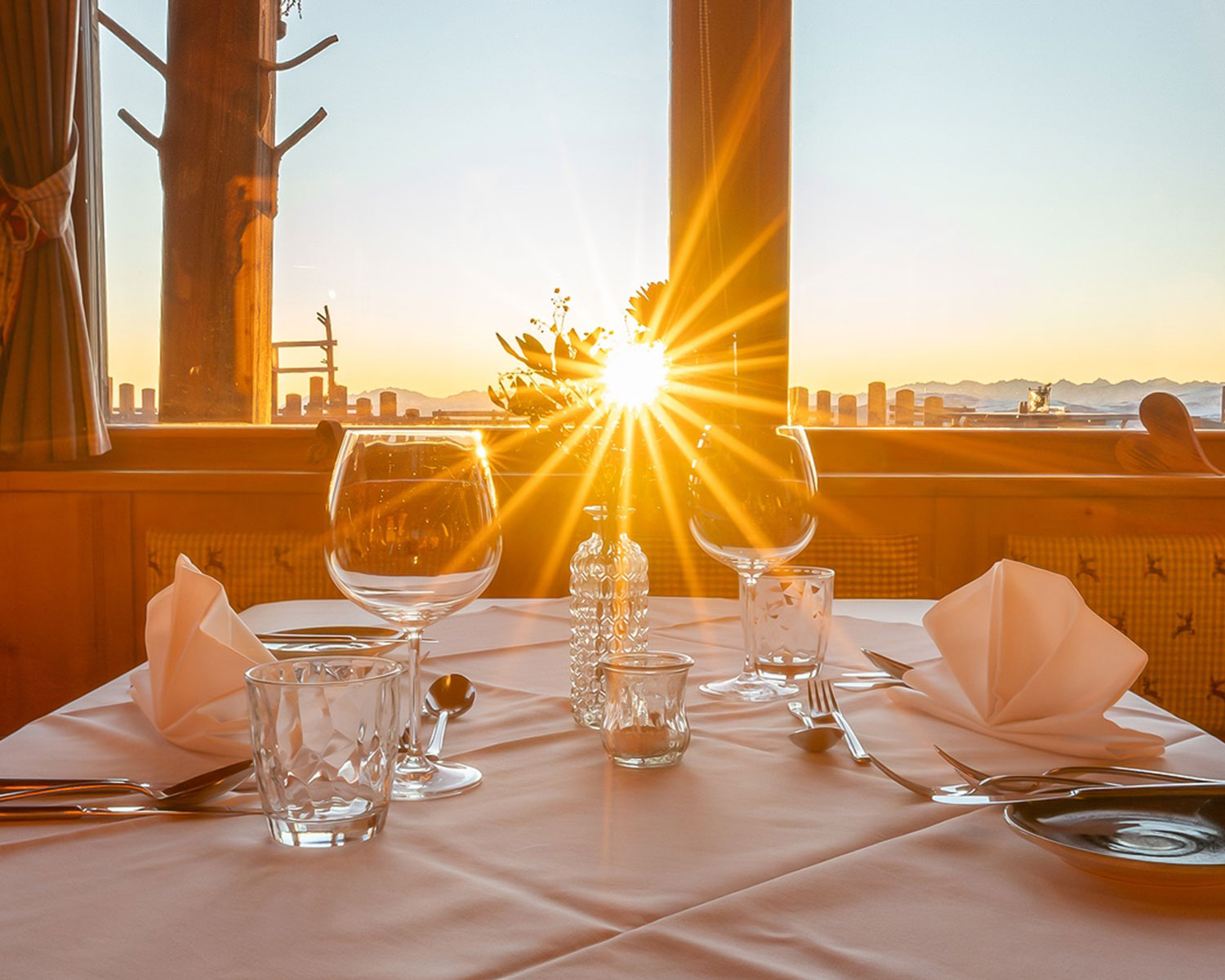 plose-skifahren-brixen-eisacktal-rossalm-alm-winterurlaub ro Rossalm Plose Brixen Alm Restaurant Dolomiten Eisacktal panorama sauna