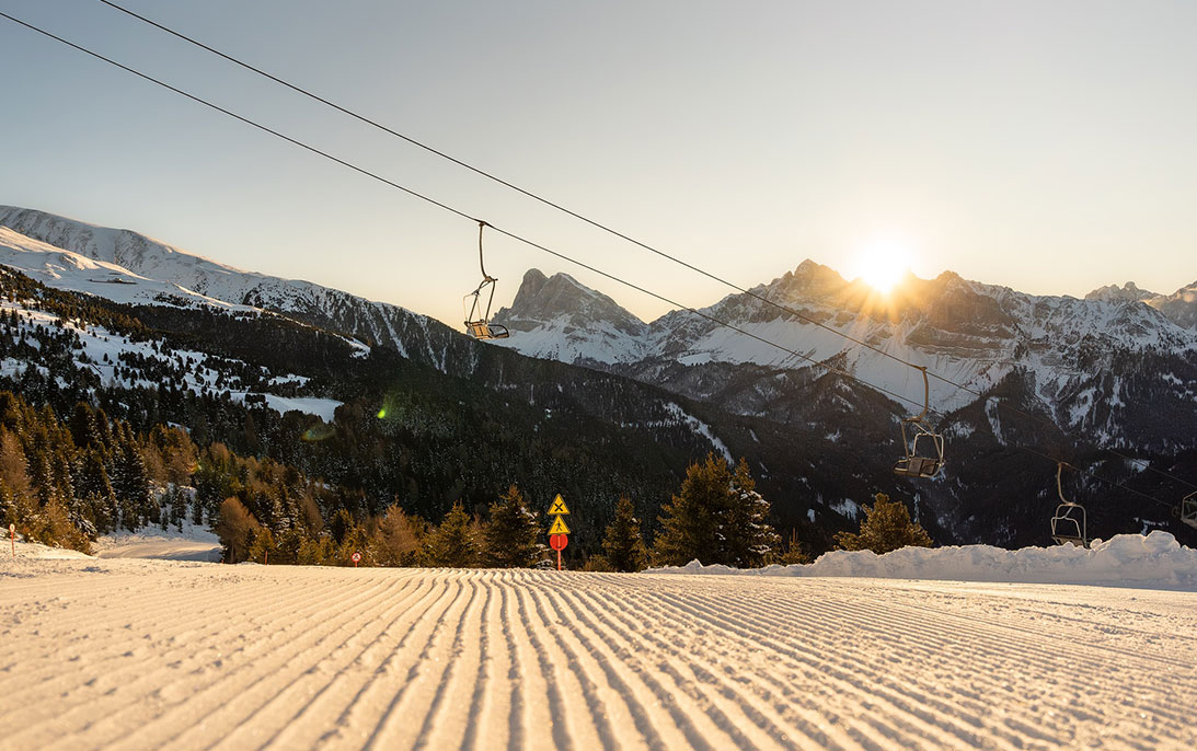 rossalm-brixen-plose-winterromantik-ski ro Rossalm Plose Brixen Alm Restaurant Dolomiten Eisacktal panorama sauna