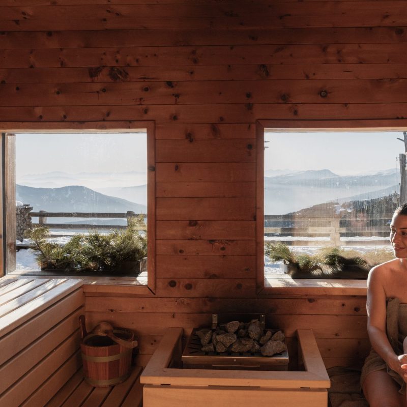 In der Panorama-Sauna der Rossalm Plose In der Panorama-Sauna der Rossalm Plose