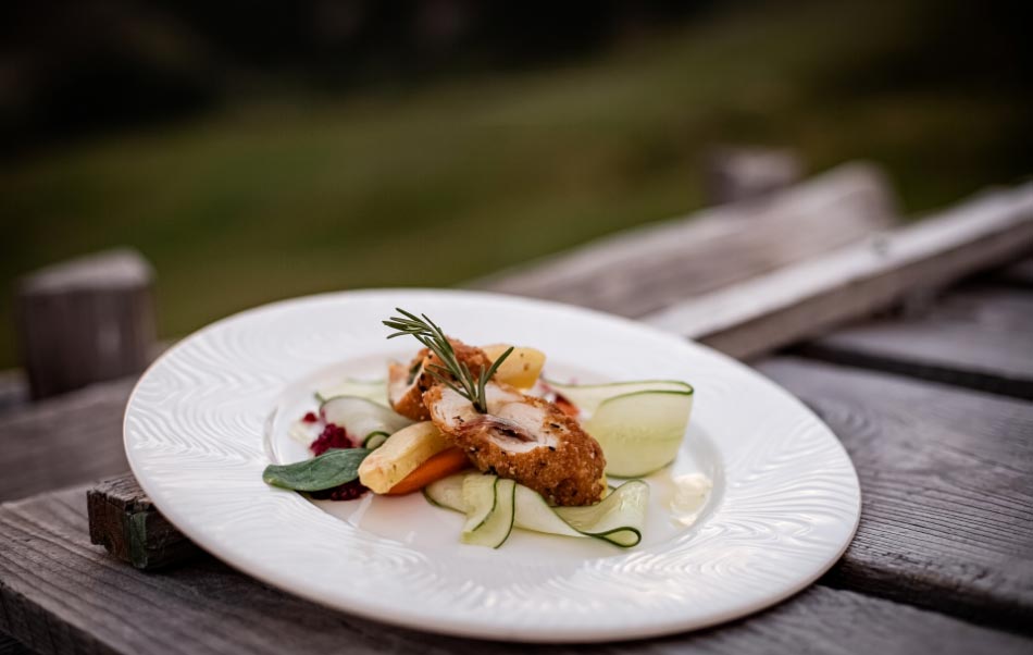 Rossalm Genuss Almrestaurant Frühstück Brixen Plose